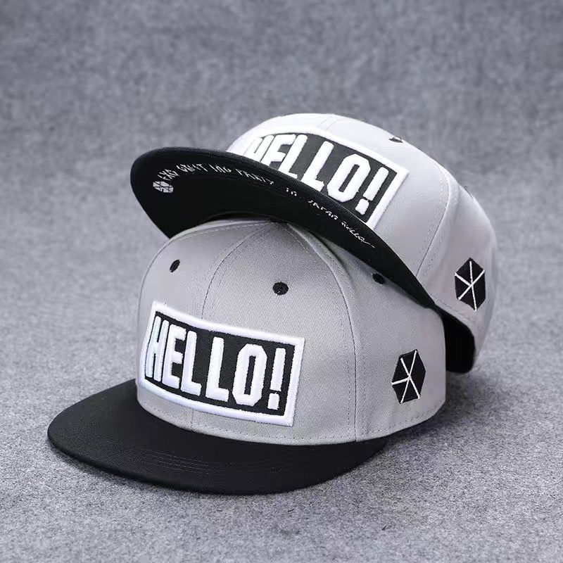 "HELLO!" Embroidered Streetwear Cap in Grey & Black